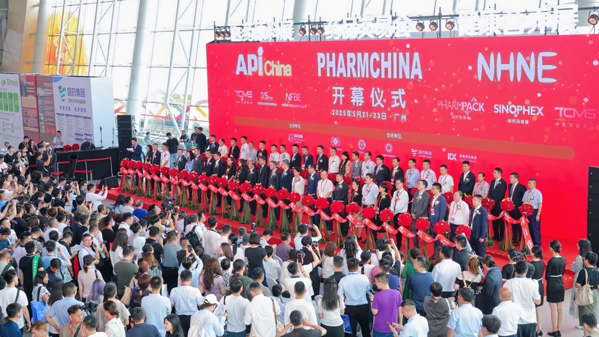 The PharmChina opening ceremony on the red main stage
